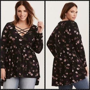 Torrid
Floral Print Strappy Babydoll Top